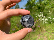 Charger l'image dans la galerie, Larvikite 32