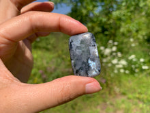 Charger l'image dans la galerie, Larvikite 34