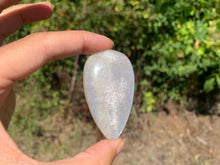 Charger l'image dans la galerie, VENDU Labradorite blanche d'Afrique 41