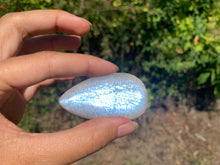 Charger l'image dans la galerie, VENDU Labradorite blanche d'Afrique 41