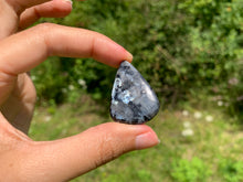 Charger l'image dans la galerie, Larvikite 41