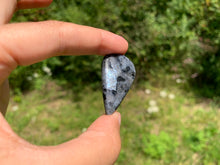 Charger l'image dans la galerie, Larvikite 42