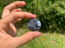 Charger l'image dans la galerie, Larvikite 44