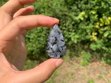 Charger l'image dans la galerie, Larvikite 49