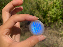 Charger l'image dans la galerie, VENDU Labradorite blanche d'Afrique 48