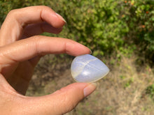 Charger l'image dans la galerie, VENDU Labradorite blanche d'Afrique 52