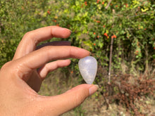 Charger l'image dans la galerie, VENDU Labradorite blanche d'Afrique 54