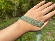 Charger l'image dans la galerie, Perles en aventurine verte facettées entre 2 et 4mm