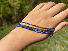 Charger l'image dans la galerie, Perles en lapis-lazuli facettées entre 2 et 4mm