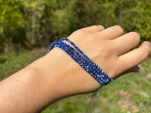 Charger l'image dans la galerie, Perles en lapis-lazuli facettées entre 2 et 4mm