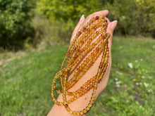 Charger l'image dans la galerie, Perles en ambre, couleur jaune, 4,5mm