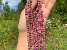 Charger l'image dans la galerie, Perles en rhodonite entre 4 et 8mm