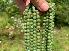 Charger l'image dans la galerie, Perles en serpentine entre 4 et 8mm
