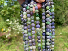 Charger l'image dans la galerie, Perles en zoïsite et tanzanite entre 4 et 8mm