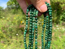 Charger l'image dans la galerie, Perles en chrysoprase entre 4 et 10mm