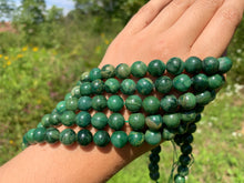 Charger l'image dans la galerie, Perles en chrysoprase entre 4 et 10mm