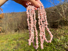 Charger l'image dans la galerie, Perles en opale commune rose, forme chips