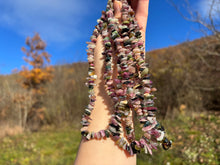 Charger l'image dans la galerie, Perles en tourmaline multicolore, forme chips