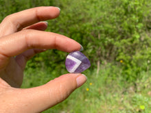 Charger l'image dans la galerie, Améthyste chevrons 61