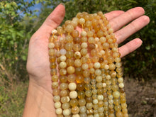 Charger l'image dans la galerie, Perles en opale commune jaune entre 6 et 10mm