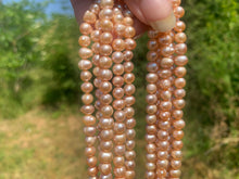 Charger l'image dans la galerie, Perles de culture rose doré