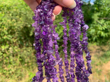 Charger l'image dans la galerie, Perles en améthyste, forme chips