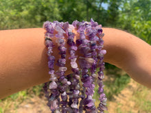 Charger l'image dans la galerie, Perles en améthyste, forme chips