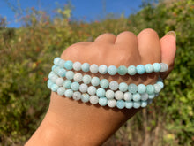 Charger l'image dans la galerie, Perles en aragonite bleue