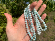 Charger l'image dans la galerie, Perles en aragonite bleue