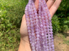 Charger l'image dans la galerie, Perles en améthyste lavande entre 6 et 10mm ALT