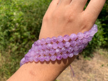 Charger l'image dans la galerie, Perles en améthyste lavande entre 6 et 10mm ALT