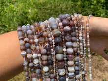 Charger l'image dans la galerie, Perles en agate du Botswana entre 4 et 12mm ABU