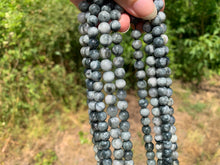 Charger l'image dans la galerie, Perles en oeil d'aigle entre 6 et 10mm OAU