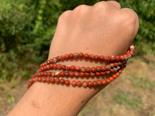 Charger l'image dans la galerie, Perles en jaspe rouge entre 4 et 12mm JRU