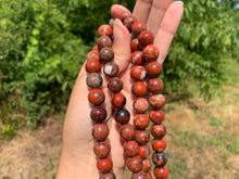 Charger l'image dans la galerie, Perles en jaspe rouge entre 4 et 12mm JRU