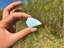 Charger l'image dans la galerie, VENDU Aragonite bleue 7