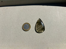 Charger l'image dans la galerie, Quartz à Actinolite 2