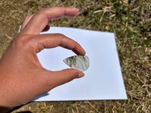Charger l'image dans la galerie, Quartz à Actinolite 2