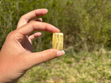 Charger l'image dans la galerie, Calcite jaune 2