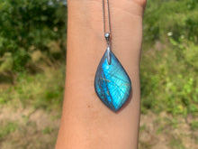 Charger l'image dans la galerie, Bélière classique longue (argentée, dorée, rosée)