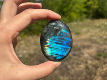 Charger l'image dans la galerie, Galet en labradorite 2