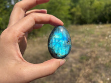 Charger l'image dans la galerie, Galet en labradorite 5