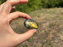 Charger l'image dans la galerie, Galet en labradorite 7