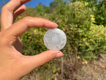 Charger l'image dans la galerie, Quartz solaire polis 9