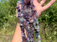 Charger l'image dans la galerie, Perles en fluorite, forme chips