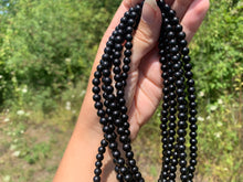 Charger l'image dans la galerie, Perles en jais entre 6 et 10mm