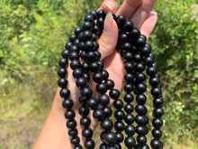 Charger l'image dans la galerie, Perles en jais entre 6 et 10mm