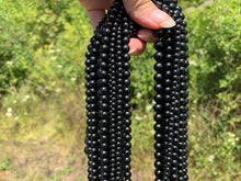 Charger l'image dans la galerie, Perles en spinelle noir entre 4 et 8mm