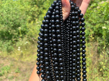 Charger l'image dans la galerie, Perles en spinelle noir entre 4 et 8mm