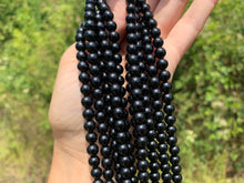 Charger l'image dans la galerie, Perles en spinelle noir entre 4 et 8mm